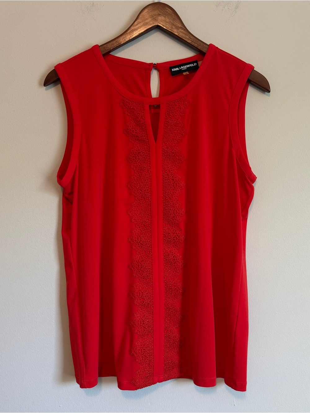 Karl Lagerfeld Paris Red Sleeveless Top Women M Flowy Basic French Embroidered